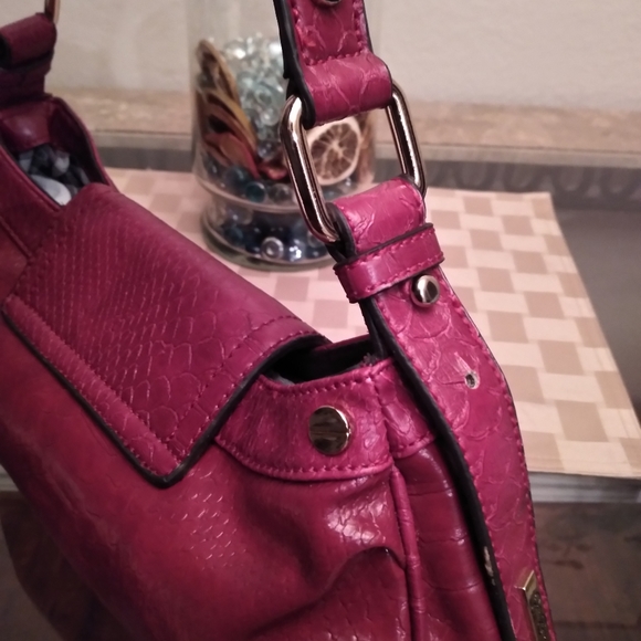 Purses - Picture 13 of 14